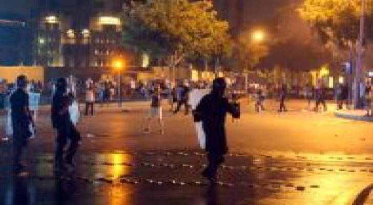 لبنان: جرحى بمواجهات بين الأمن ومتظاهرين بسبب النفايات