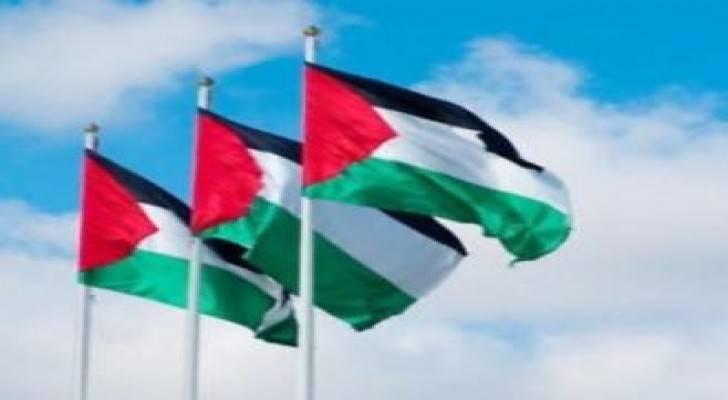 الفلسطينيون يطلبون من الامم المتحدة رفع علمهم فوق مقرها