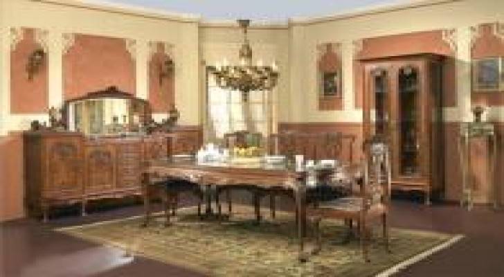 مطالبة بمراعاة انخفاض اسعار الاثاث المستورد عند احتساب الرسوم الجمركية