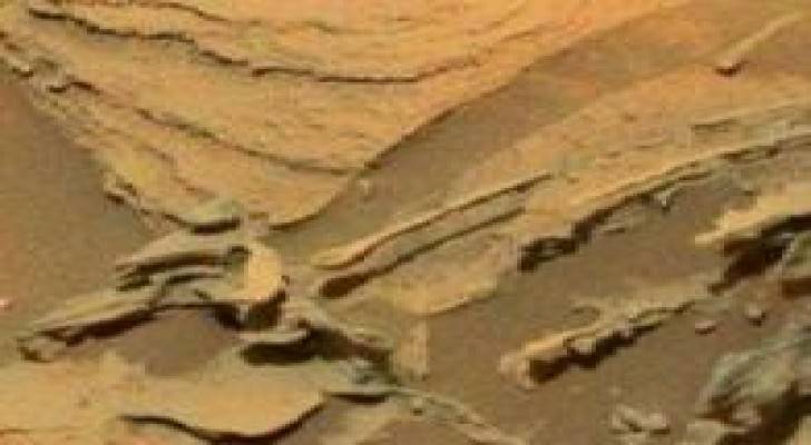 صورة من المريخ تحير الألباب وتتحدى "ناسا" وعلماءها
