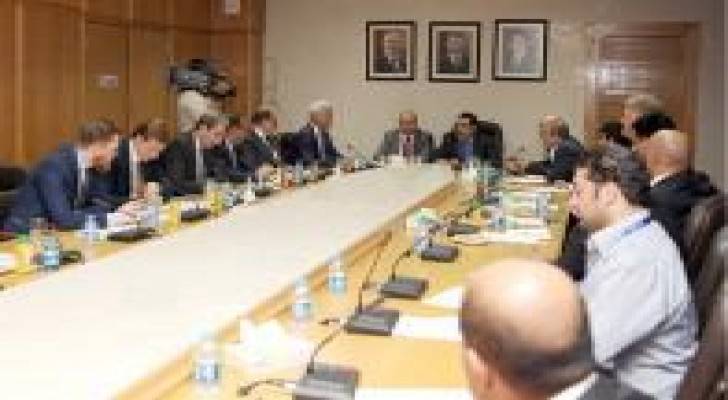 لجنة الطاقة النيابية تطالب بعدم الموافقة على رفع اسعار الكهرباء