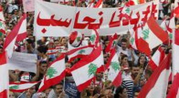الحكومة اللبنانية تقر خطة لمعالجة أزمة النفايات