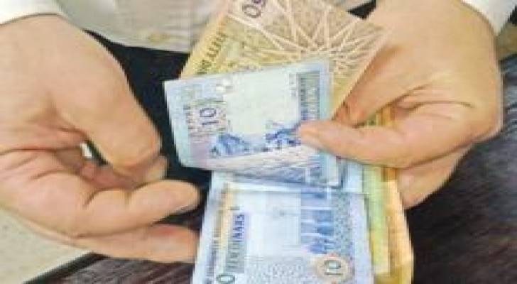 صرف رواتب القطاع العام قبل عطلة عيد الأضحى