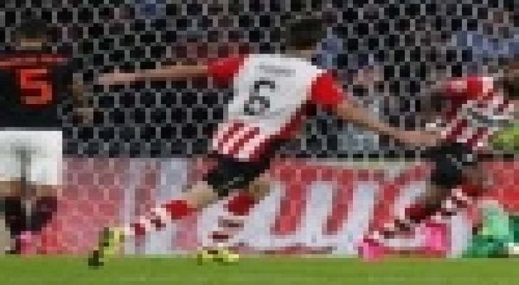 إيندهوفن يخطف فوزا ثمينا من يونايتد