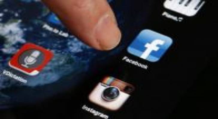 فيسبوك تساعد الصحافيين على ترتيب الاخبار المتداولة في شبكتها