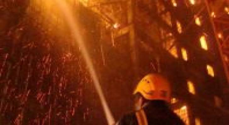 إصابة 4 يمنيين في حريق بفندق للحجاج بمكة