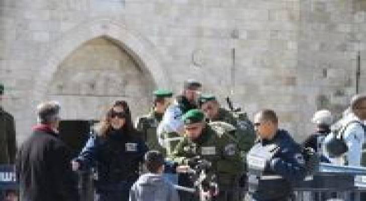 اجراءات مشددة على المصلين في الاقصى