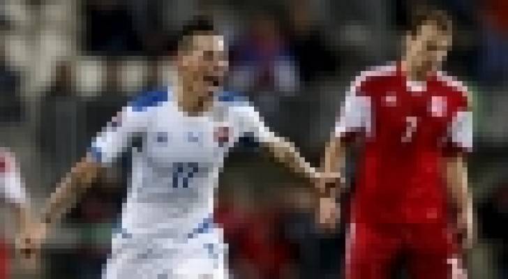 سلوفاكيا تحجز مقعدها في "يورو 2016" بفضل فوز "لا روخا"