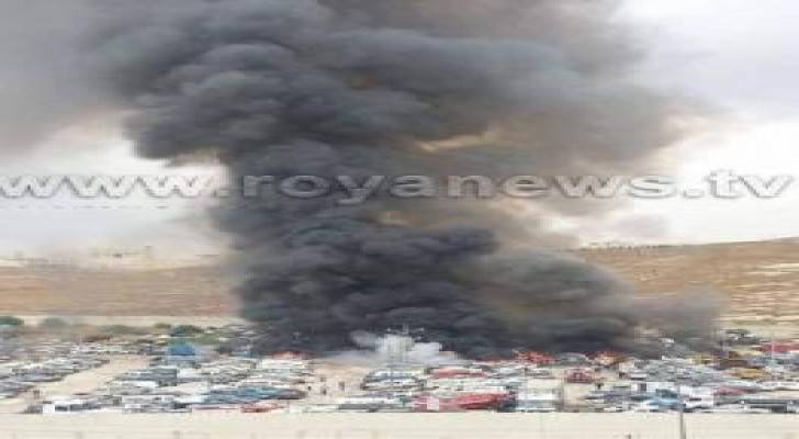 الدفاع المدني يسيطر على حريق الانفجار في جمرك عمان