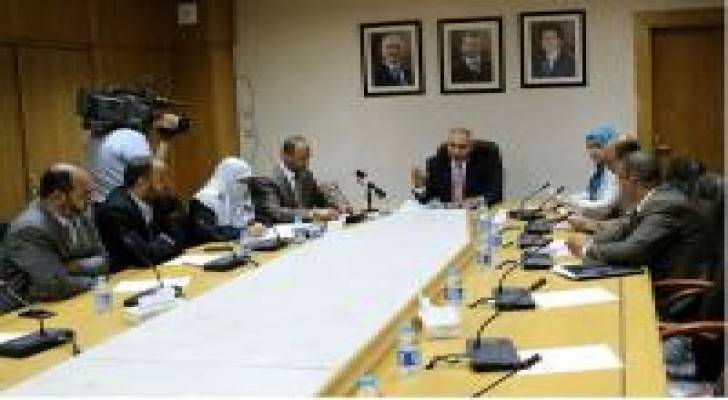 النائب اللوزي تصدر بياناً حول اجتماع لجنة التربية النيابية ووزارة التربية والتعليم