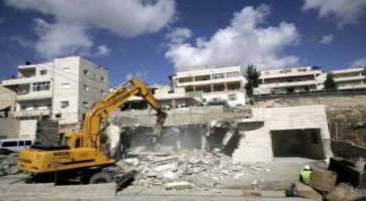 سلطات الاحتلال تخطر بهدم ثلاثة منازل جنوب بيت لحم