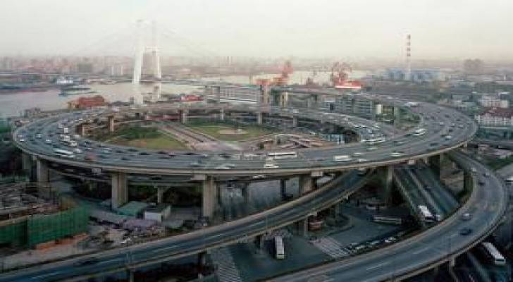 في الصين.. بعض المسؤولين يدعون الفقر للتستر على الفساد