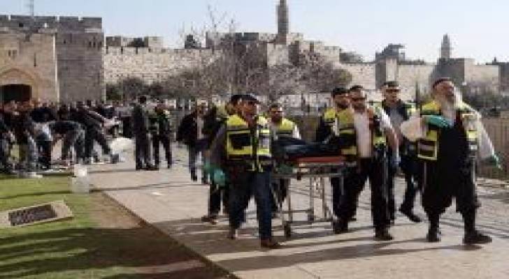 استشهاد فلسطيني ومصرع جندي اسرائيلي في عملية طعن بالقدس