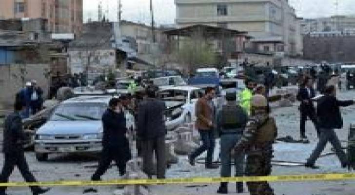 قتيل و4 اصابات في انفجار سيارة مفخخة قرب مطار كابول
