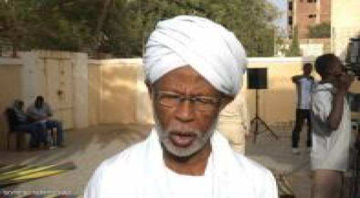 السودان: السنوسي يخلف الترابي في رئاسة الحزب