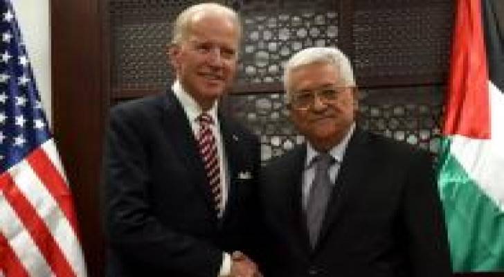 عباس يعزي بايدن بمقتل أمريكي طعنه فلسطيني بتل أبيب