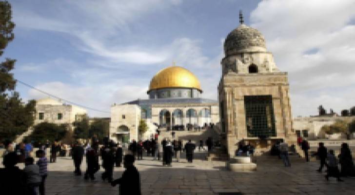 الاحتلال يلغى سفر مصلين من غزة للقدس لهذا الأسبوع