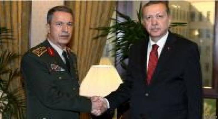 الجيش التركي ينفي "قطعيا" نيته الانقلاب على اردوغان