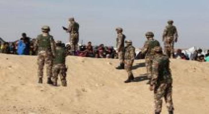 حرس الحدود تستقبل 406 لاجئين سوريين