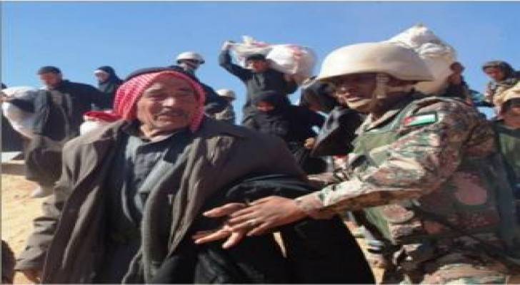 "حرس الحدود" تستقبل 310 لاجئين سوريين