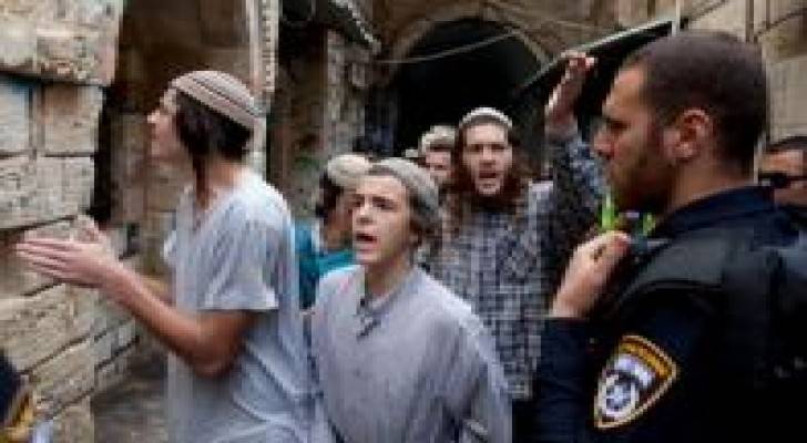 ضبط يهوديين بزي مسلمين يحاولان دخول الأقصى