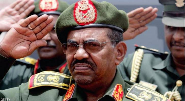 البشير يتعهد بأن تكون رواتب الجيش الأعلى بالسودان