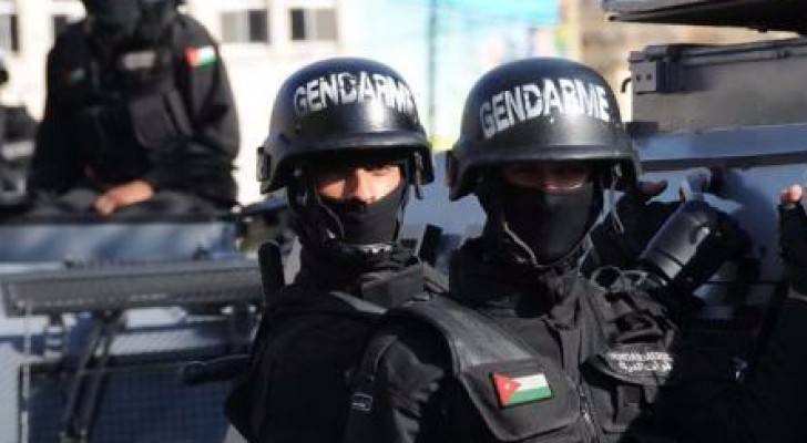 مطاردة واطلاق نار  واحباط عملية تسليم مخدرات في الصويفية