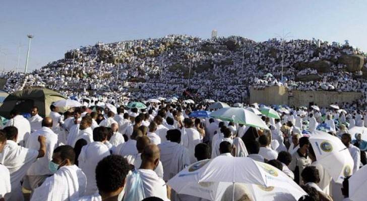 صورة تعبيرية لاداء مناسك الحج 