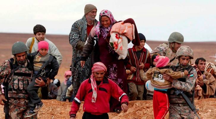 "حرس الحدود" تستقبل 505 لاجئين سوريين