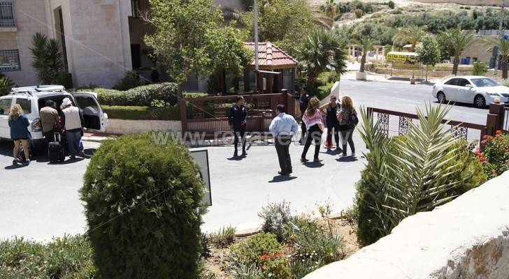 "البترا" تستأنف استقبال السياح بعد توقفها بسبب اعمال الشغب