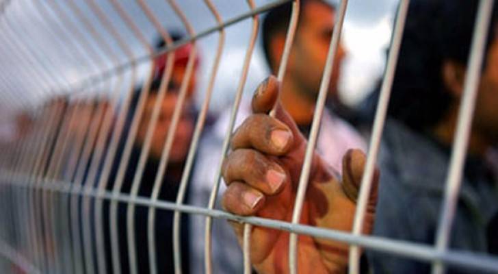 الاعتقال الإداري إجراء تلجأ له قوات الاحتلال الإسرائيلية لاعتقال المدنيين الفلسطينيين دون تهمة