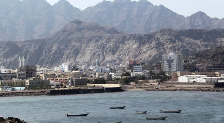قتلى بهجوم على قاعدة عسكرية في عدن