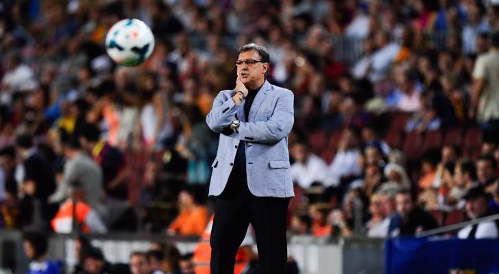 مارتينو يستقيل من تدريب منتخب الأرجنتين
