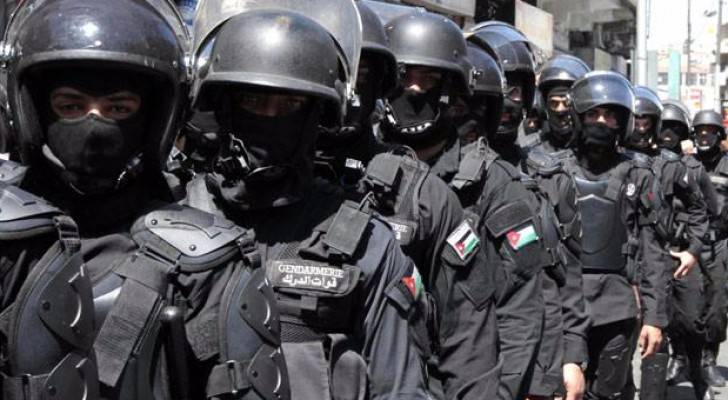 حوادث العيد : سبعيني يضرم النار في جسده وتوقيف 26 شخصا في اربد وعمان