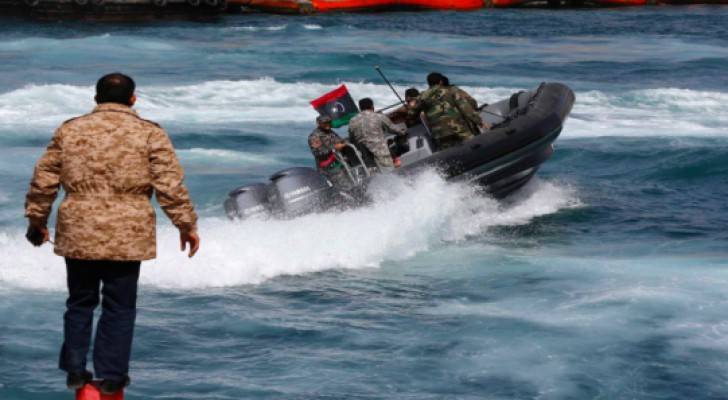 ليبيا: خفر السواحل يعترض 137 مهاجرا في البحر