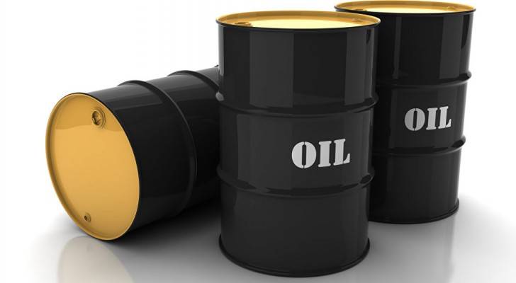 تراجع أسعار النفط والذهب بعد ارتفاع الدولار
