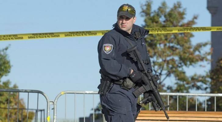 الشرطة الكندية تقتل مشتبها فيه بعد "تهديد موثوق"