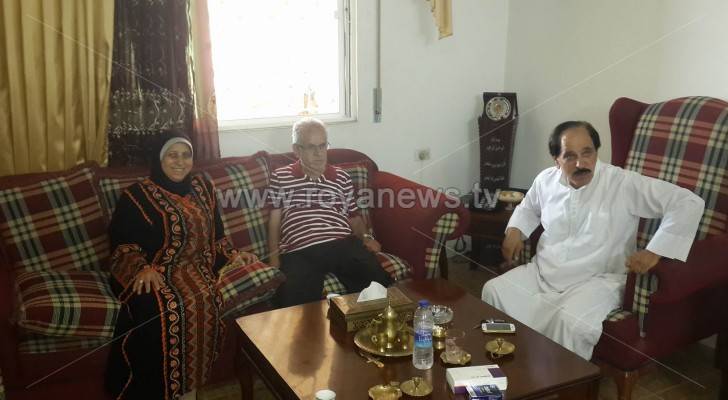 عائلة البطل أحمد أبوغوش تتحدث لرؤيا ..صور وتفاصيل