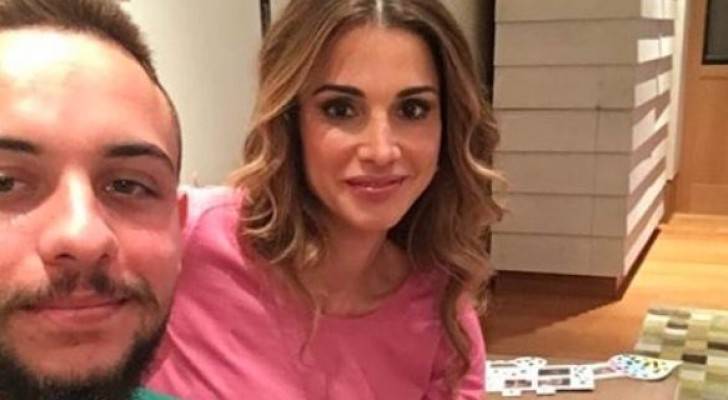 ولي العهد يهنئ الملكة رانيا بمناسبة عيد ميلادها