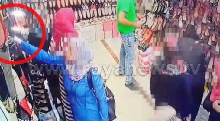 شاهد بالفيديو: سرقة محل تجاري من قبل امرأة في الوحدات