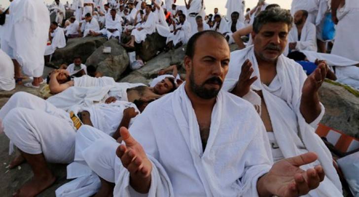 بعثة الحج الإعلامية تنتقد الأوقاف