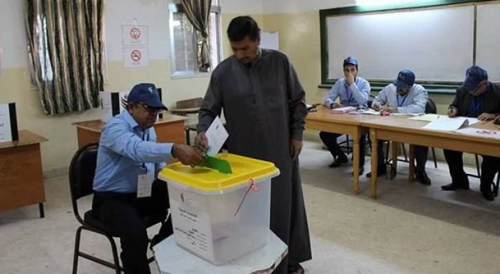 راصد: 9.5% من غرف الاقتراع في المملكة شهدت إتلافا لكتيبات الاقتراع