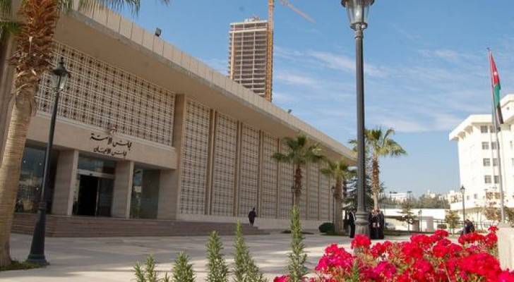 عشرة نساء في تشكيلة مجلس الاعيان الجديد