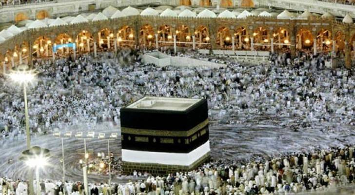وكلاء السياحة والسفر يعلقون رحلات العمرة