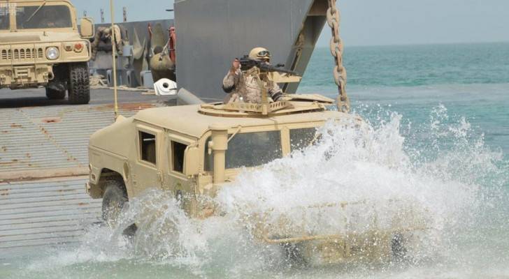 إيران تحذر السفن الحربية السعودية في الخليج