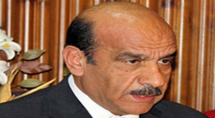 احالة محافظ العاصمة خالد ابوزيد الى التقاعد