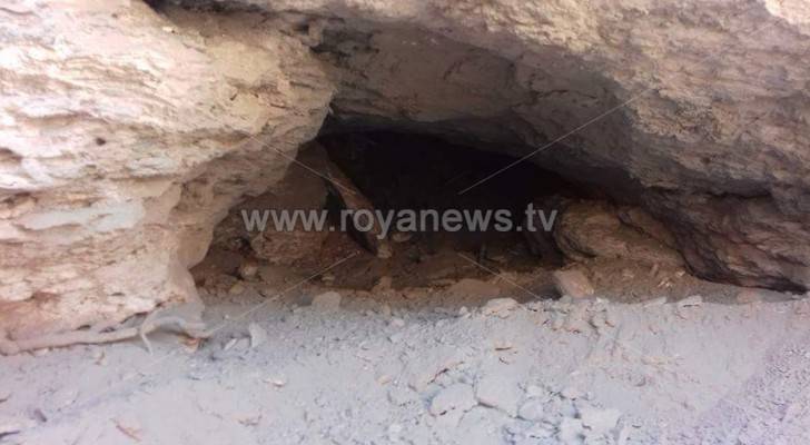 بالصور: العثور على قنبلة قديمة في بيت راس باربد