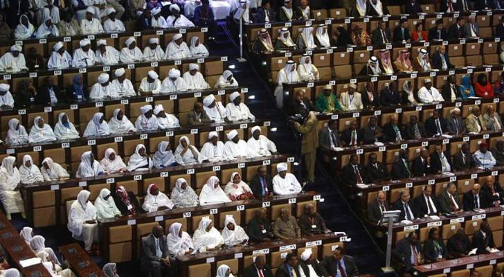 اختفاء عصا نائب سوداني يثير خلافا في البرلمان