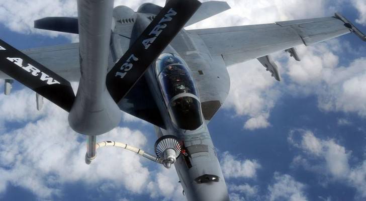  أرشيفية لطائرة F/A-18 Hornet التابعة للبحرية الأميركية