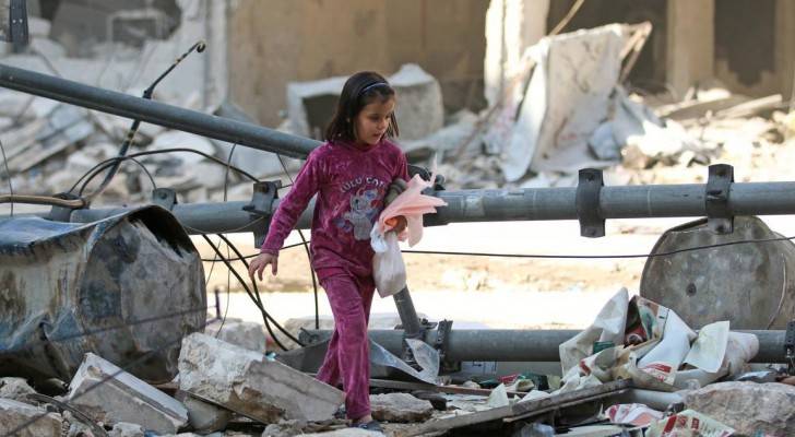 القصف قتل العشرات ودمر المستشفيات في القطاع الشرقي من حلب